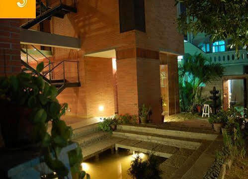 Airavatam Boutique Hotels Μπανγκαλόρ Εξωτερικό φωτογραφία